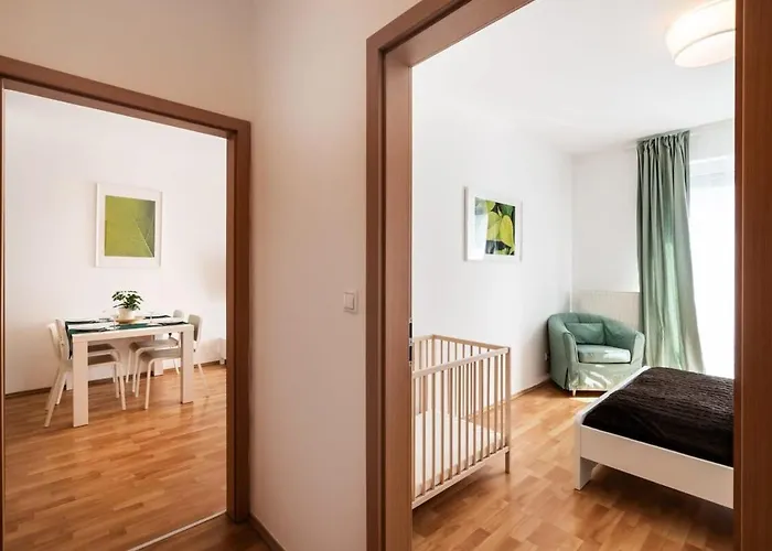 Pleasant & Comfy In Super Location