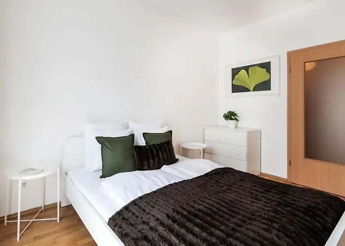Pleasant & Comfy In Super Location Budapest